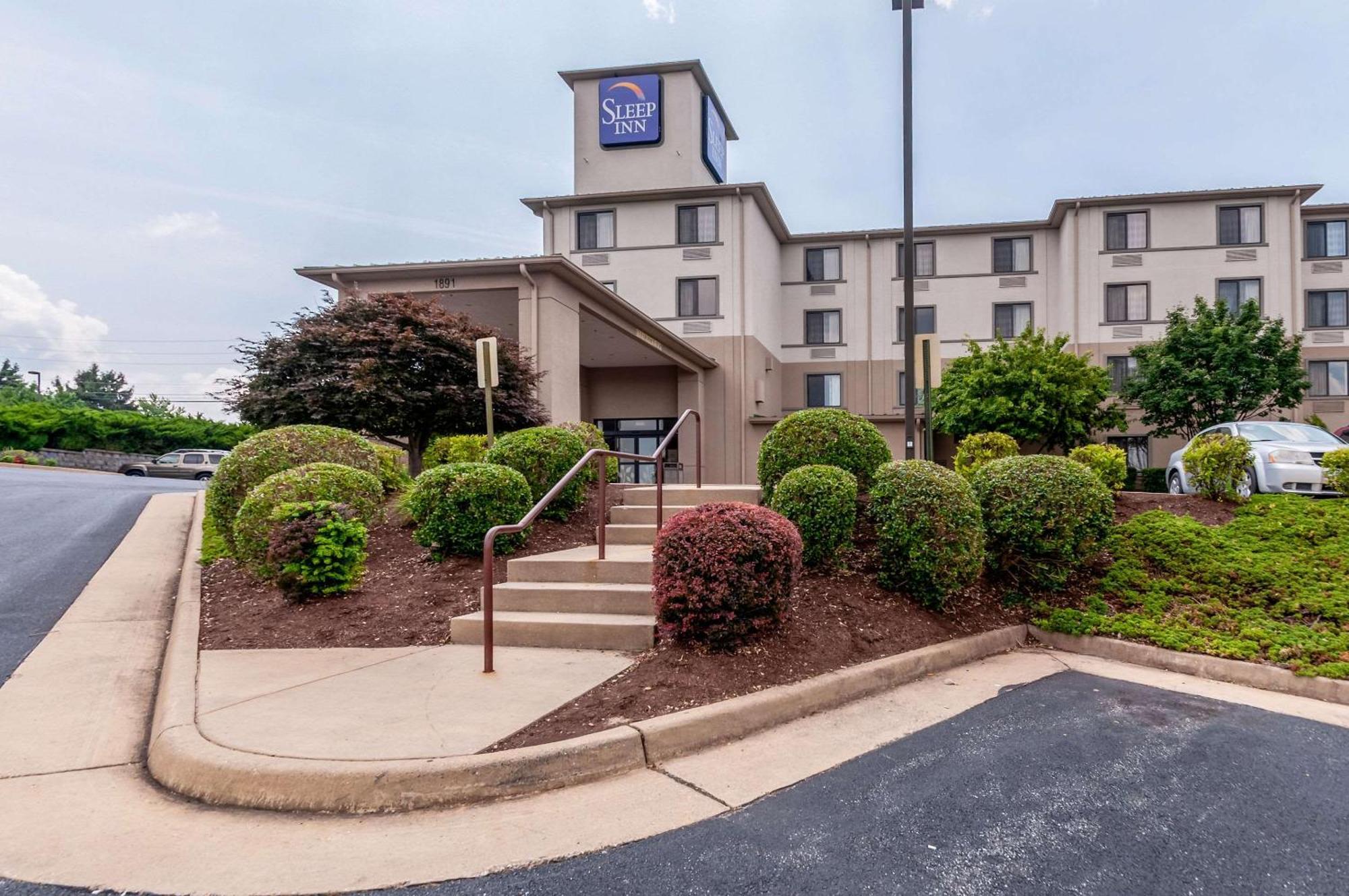 Sleep Inn & Suites Harrisonburg Near University Esterno foto